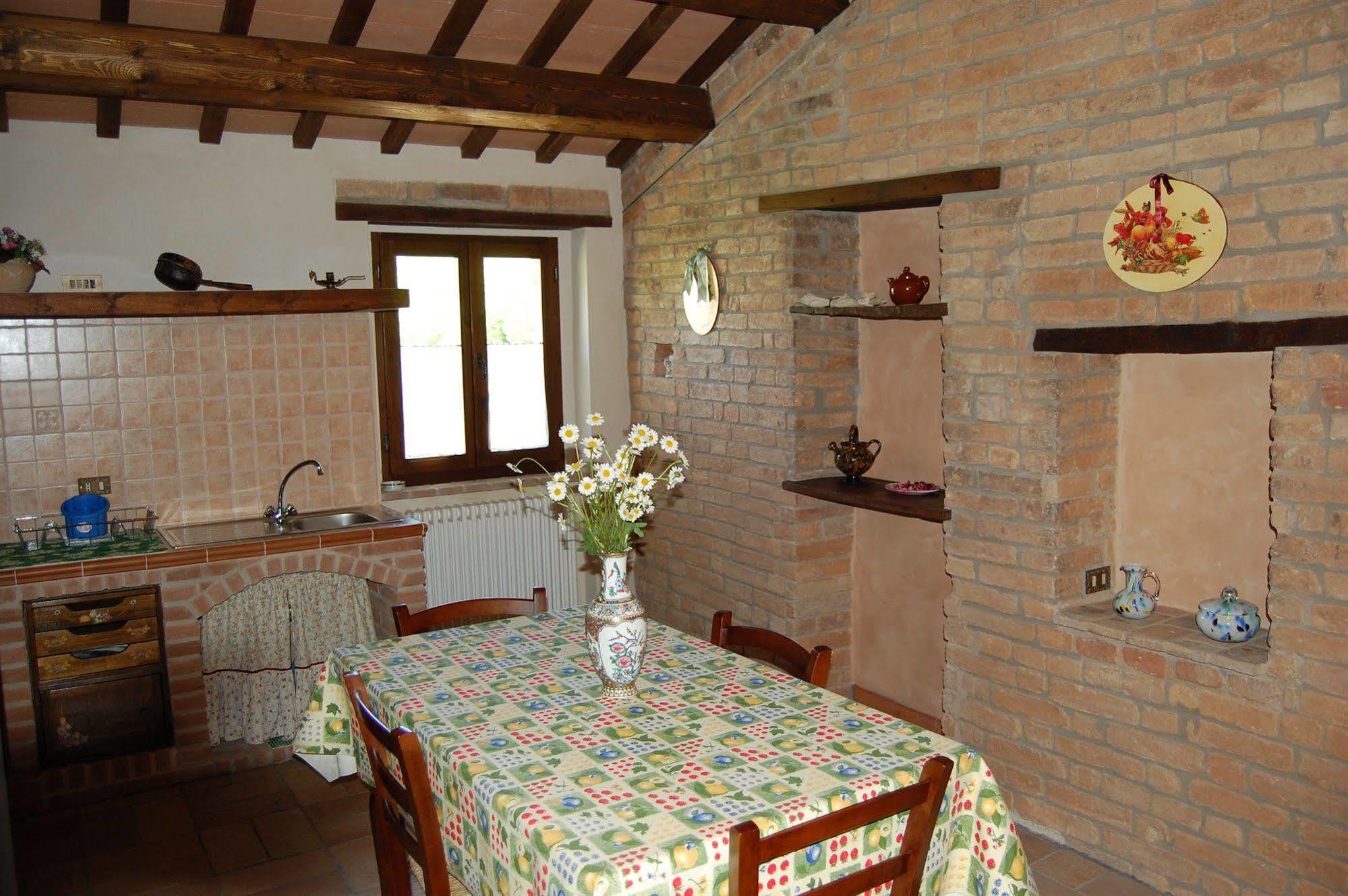 Antica Dimora Guest House Sarnano Exterior photo